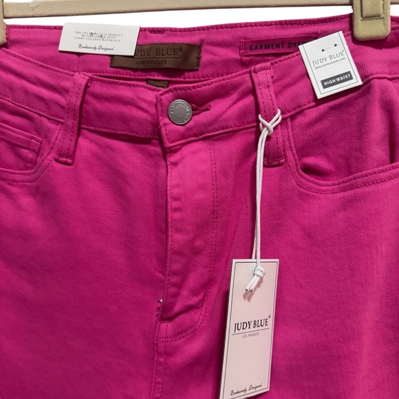 Judy Blue All the Heart Eyes High Rise Hot Pink 90’s Straight Leg Jeans 5 NWT - Picture 3 of 16